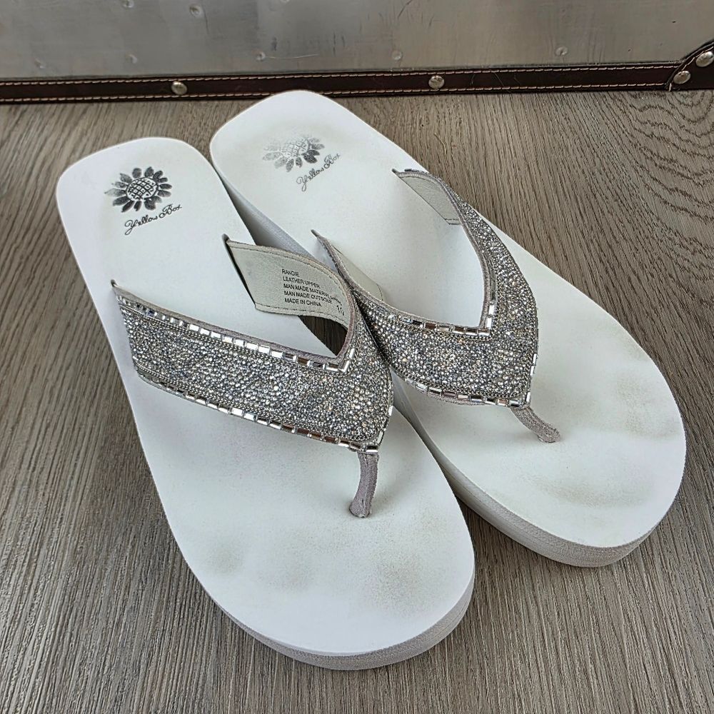 Yellow Box Randie Flip Flop Sandals Size 10